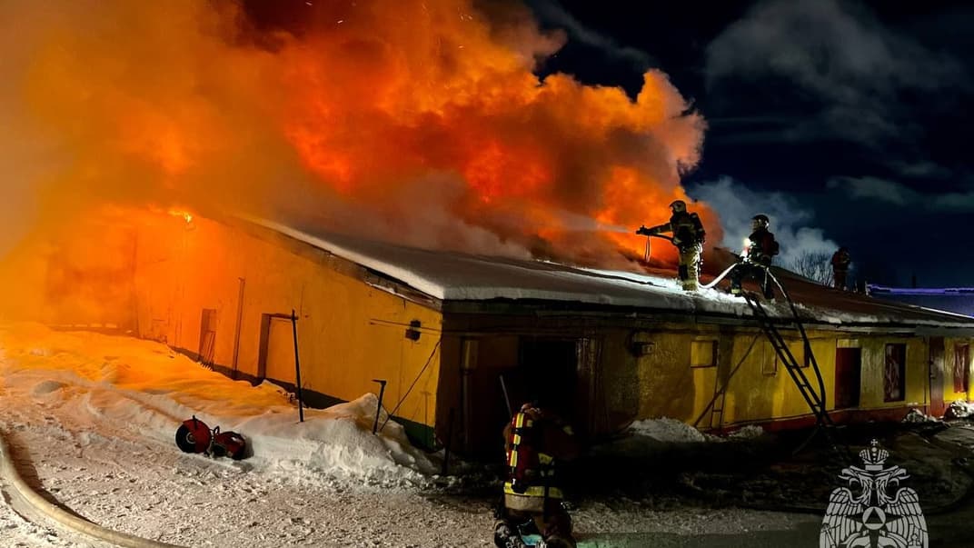 Пожежа в Мурманську, 24-25 грудня 2022 року