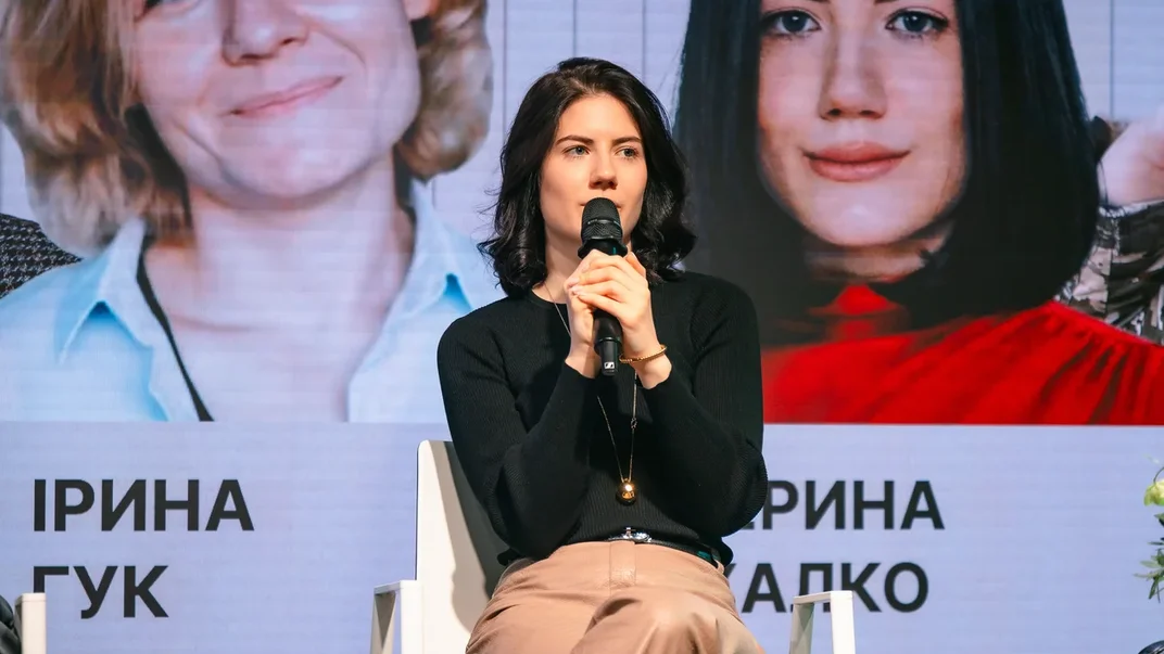 Катерина Михалко на конференції hromadske «Війна жіночого роду»