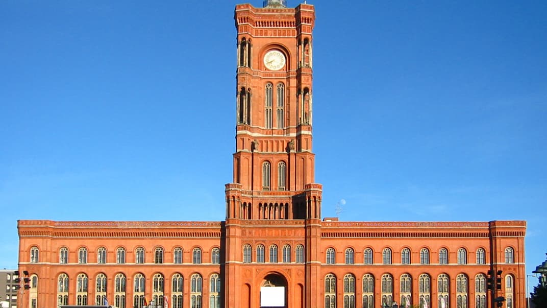 Червона ратуша, де засідає Сенат Берліна