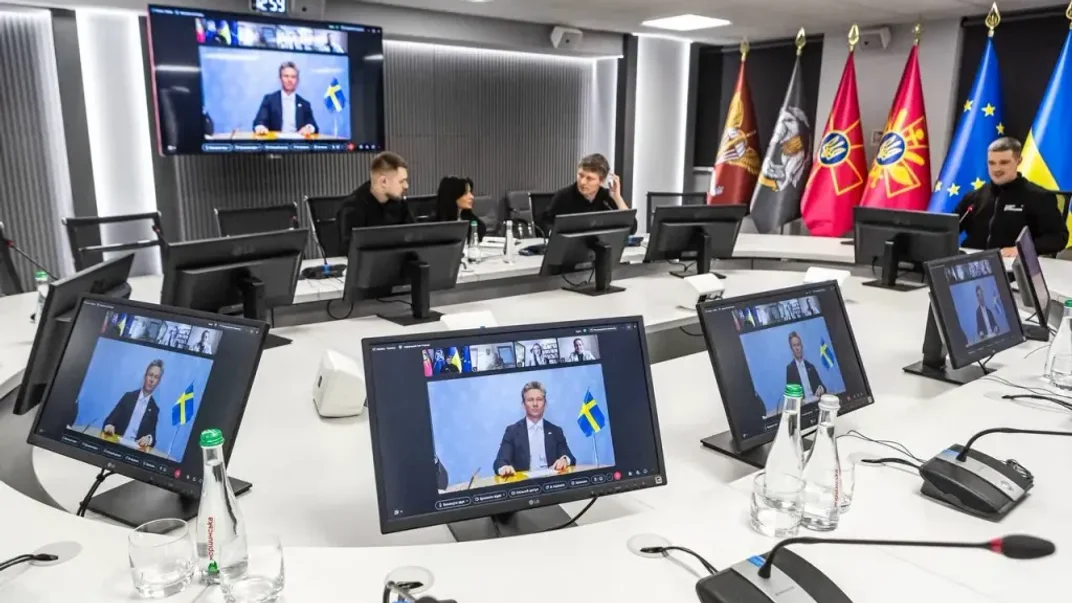 Розмова міністра оборони України зі шведським колегою Полом Йонсоном