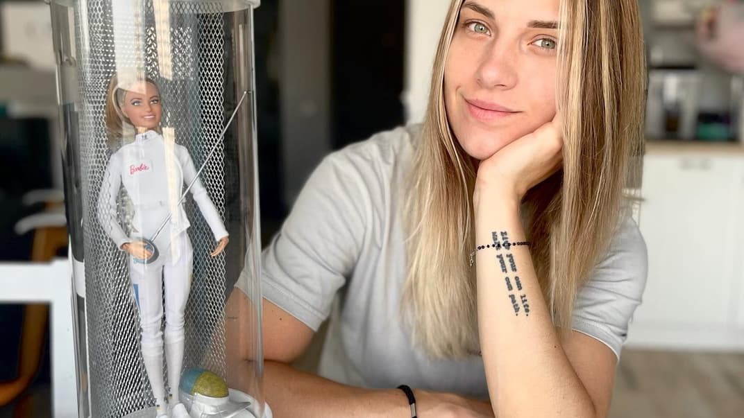 Українська фехтувальниця Ольга Харлан та її Барбі-копія