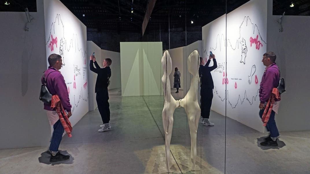 Проект итальянских художников «Ne Altra Ne Questa» в итальянском павильоне, Венеция, Италия, 7 мая 2019 года