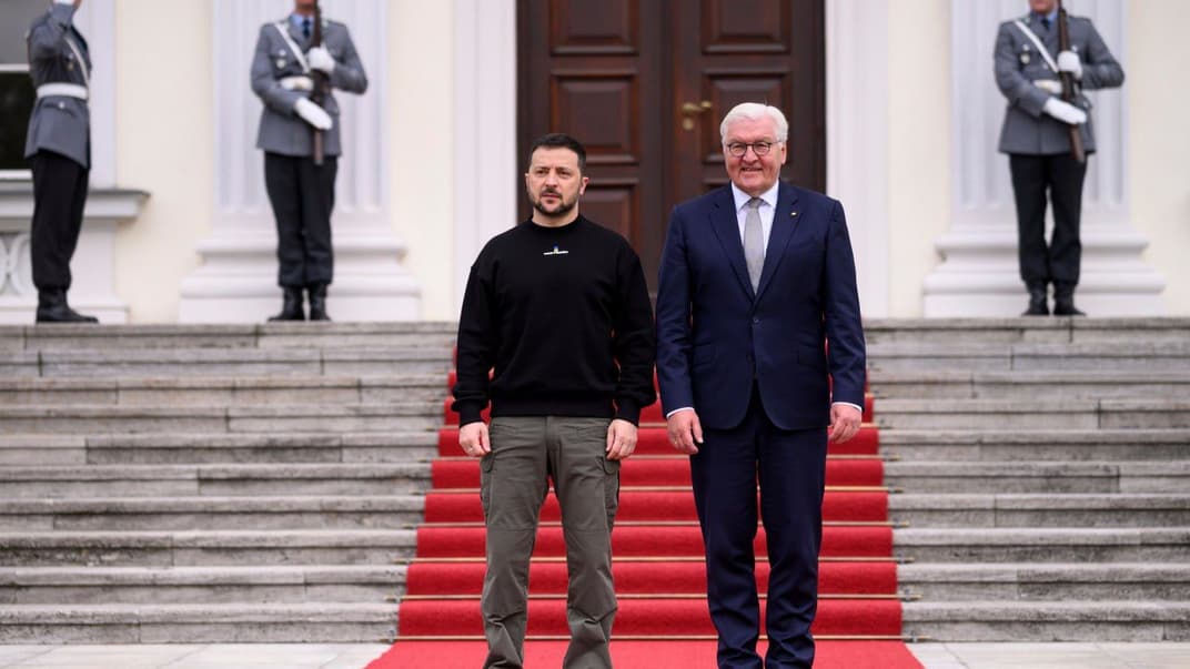 Президент Украины Владимир Зеленский и президент Германии Франк-Вальтер Штайнмайер во время встречи в Германии, 14 мая 2023 года