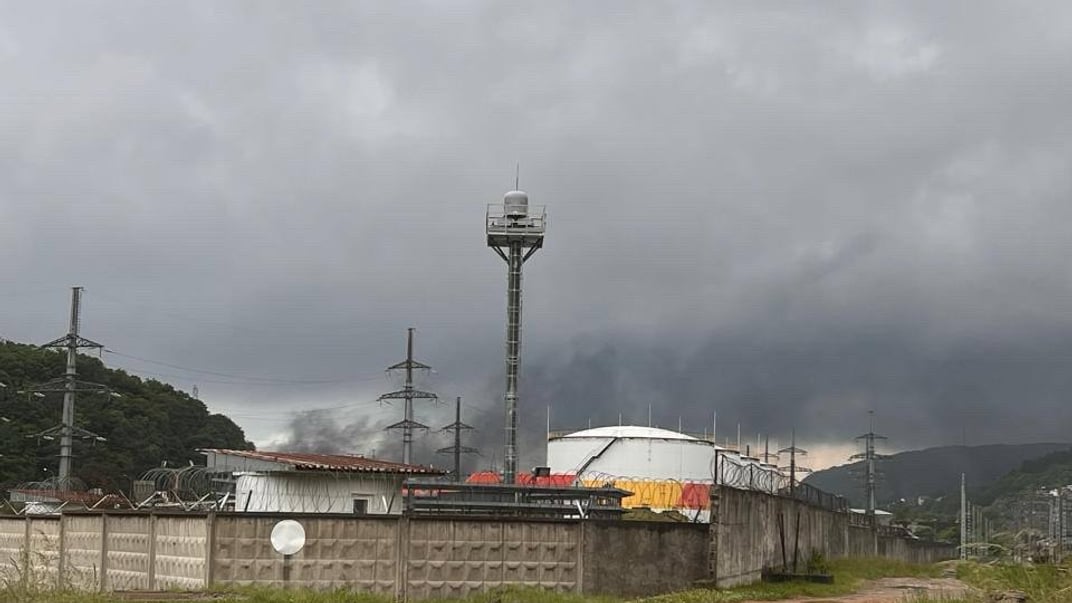 Дым в Туапсе после ударов по НПЗ