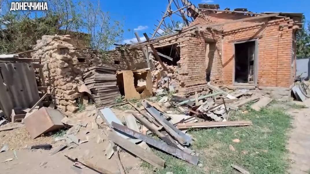 Последствия российской атаки в поселке Алексеево-Дружковка Донецкой области, 28 мая 2024 года