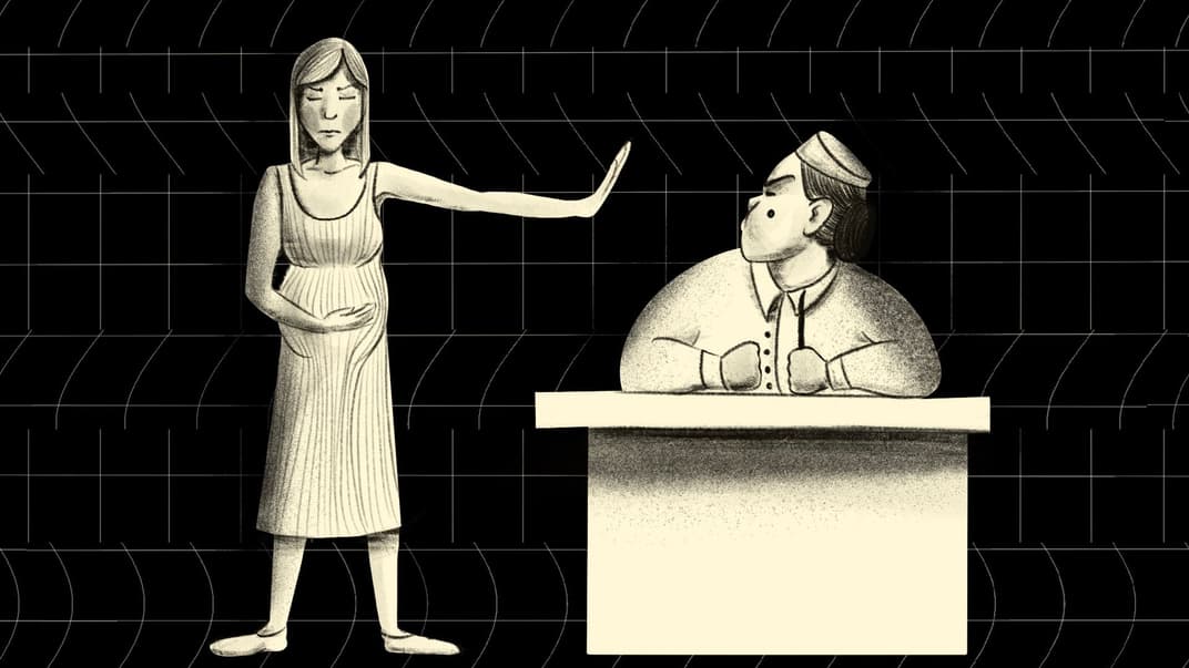 «Звинувачували, що вбиваю свою дитину». Три історії про репродуктивне насильство