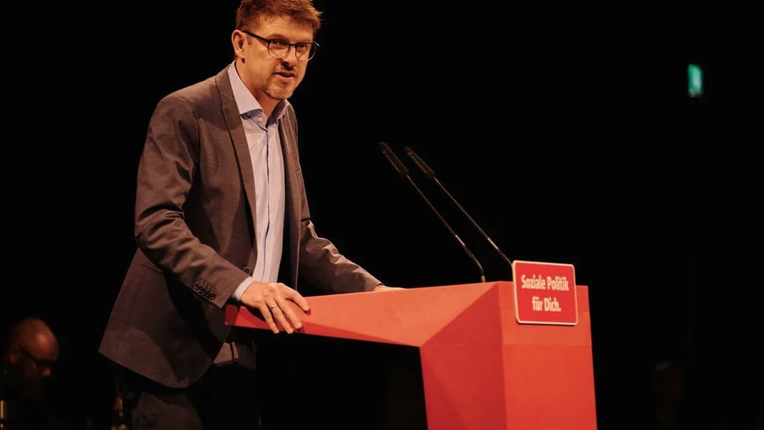 Кандидат в депутаты Европарламента Маттиас Эке