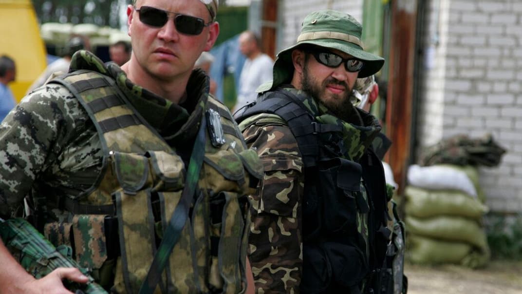 Нацгвардейцы на своей базе в Старобельске, Луганская область, 25 мая 2014 года