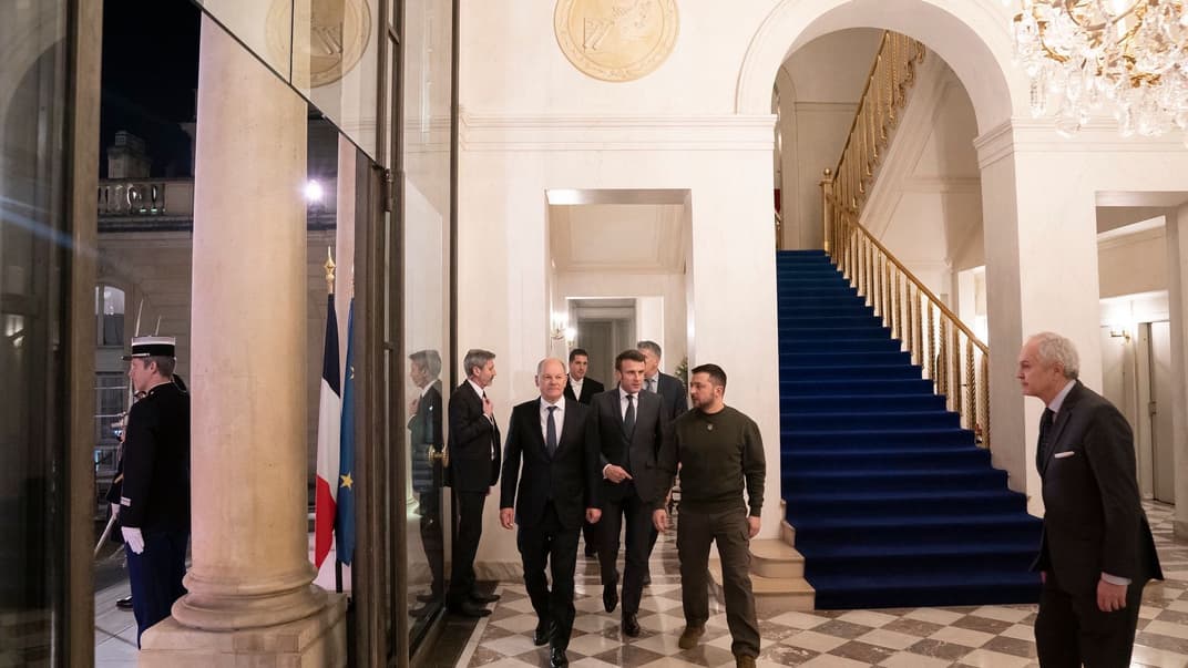 Президент України Володимир Зеленський зустрівся з президентом Франції Еммануелем Макроном та канцлером Німеччини Олафом Шольцом