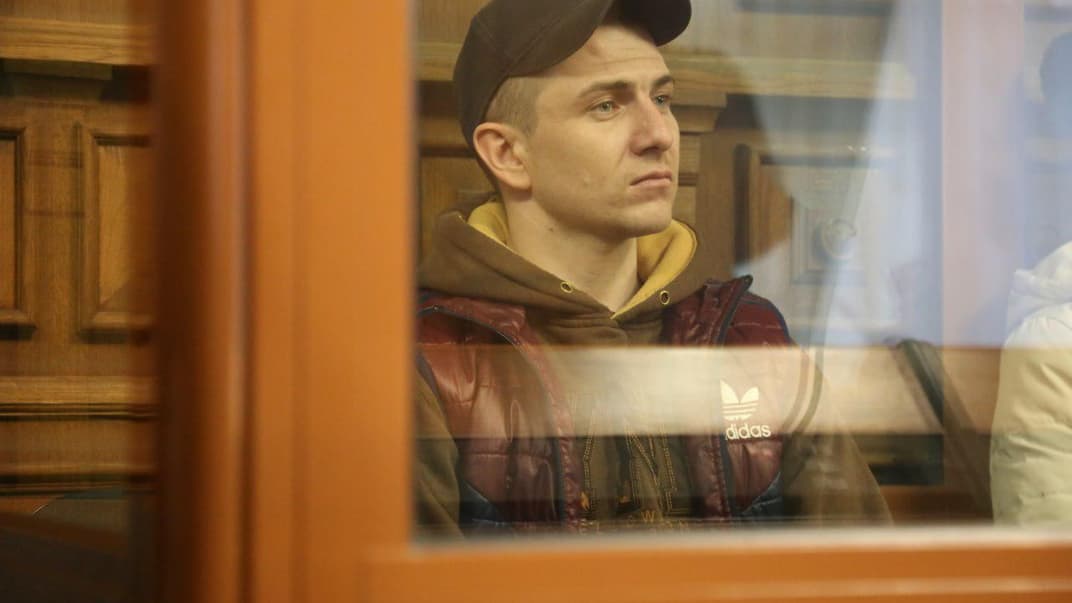 Убийство на остановке: Верховный суд перенес рассмотрение жалобы по делу экс-бойца 72-й бригады Балабухи