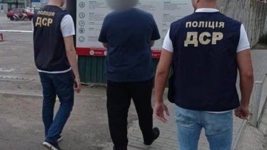 Українські правоохоронці примусово повернули до Молдови 38-річного «кримінального авторитета»