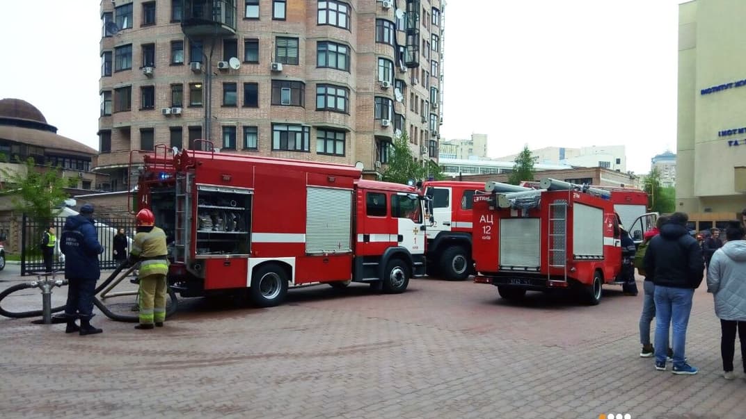 В одному з корпусів КНУКіМ сталась пожежа: евакуювали 150 студентів