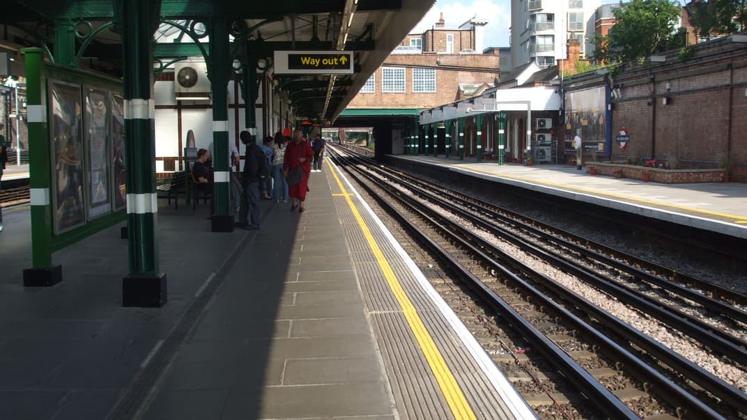 Станція Willesden Green Лондонського метрополітену. Ілюстративне фото