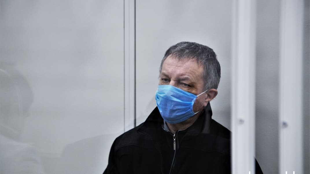 Підозрюваний у державній зраді генерал-майор СБУ Валерій Шайтанов у Шевченківському суді Києва. 4 червня 2020 року.