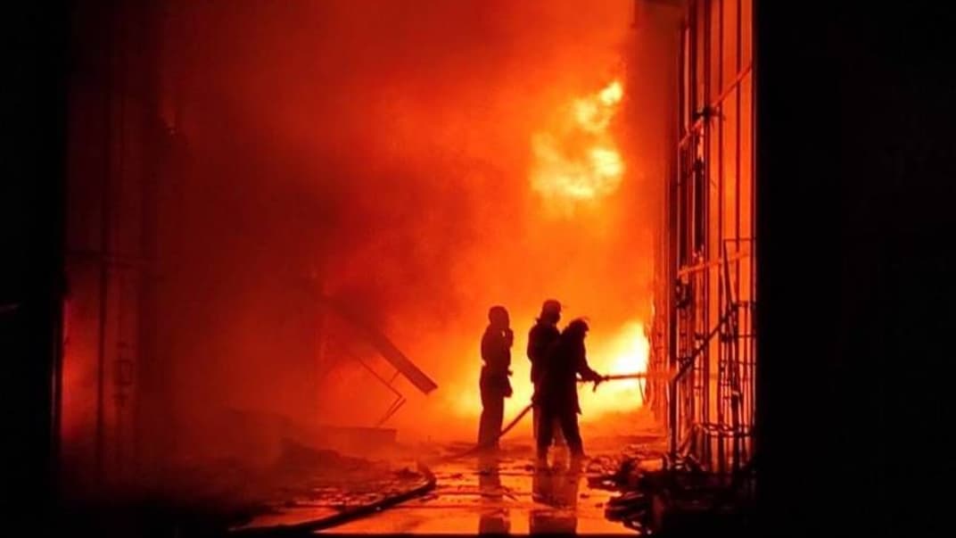 В Харькове на крупнейшем рынке Украины «Барабашово» произошел масштабный пожар