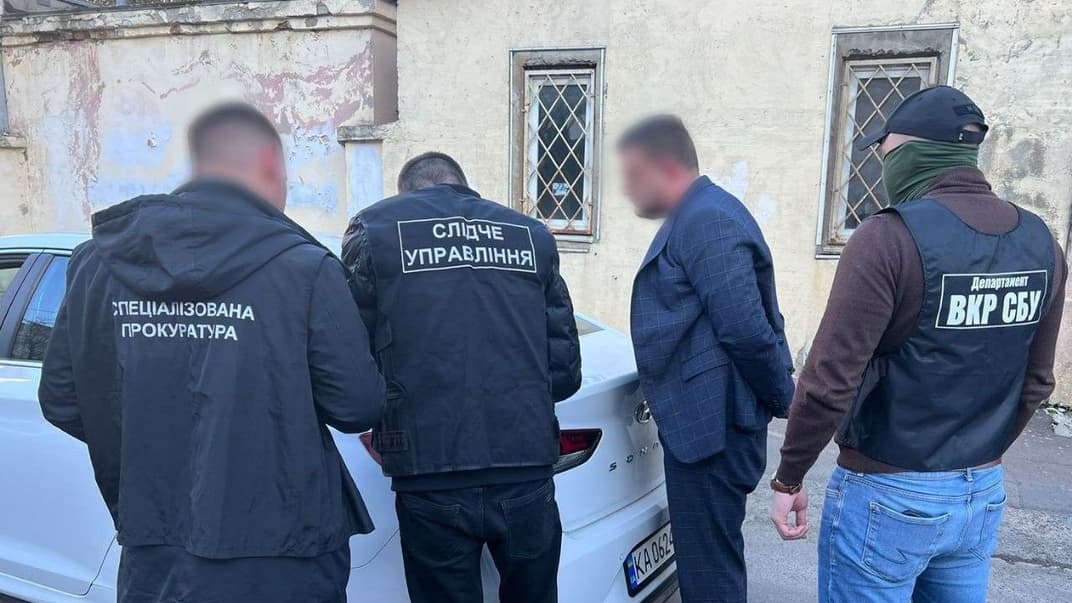 В Одесі взяли під варту командира відділення, який видавав себе за посадовця РТЦК та СП