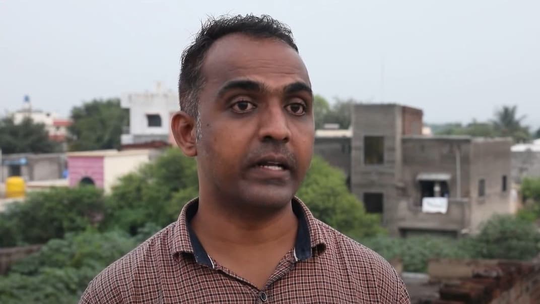 Индийский сельский учитель Ранджит Дисали