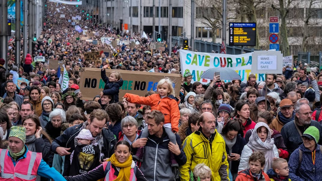 Учасники демонстрації «Зміна клімату», Брюссель, Бельгія, 2 грудня 2018 року