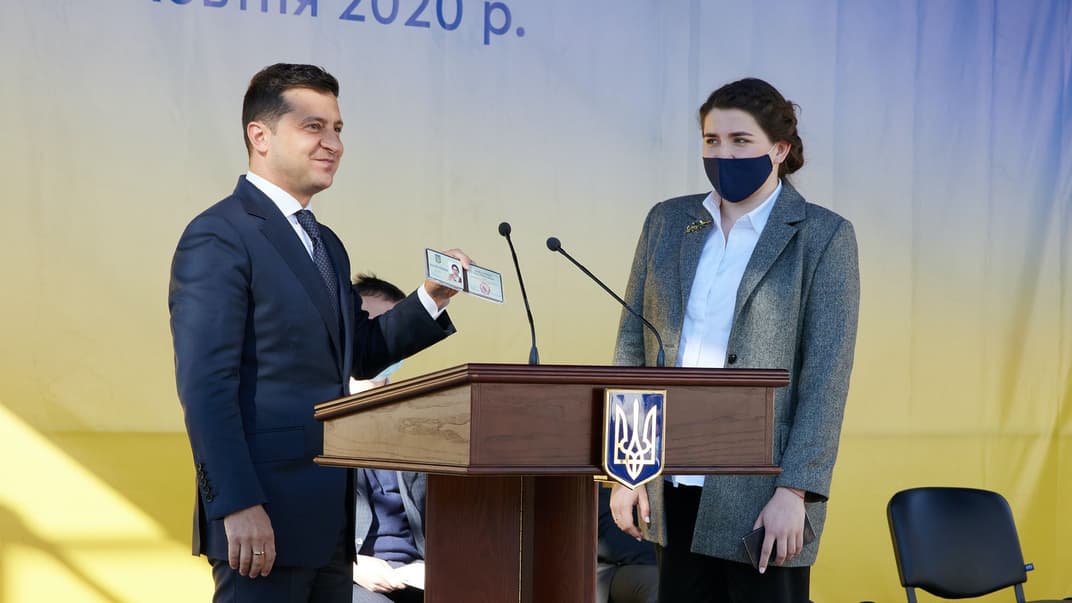 Владимир Зеленский представляет Анну Коваленко — нового главу Черниговской ОГА