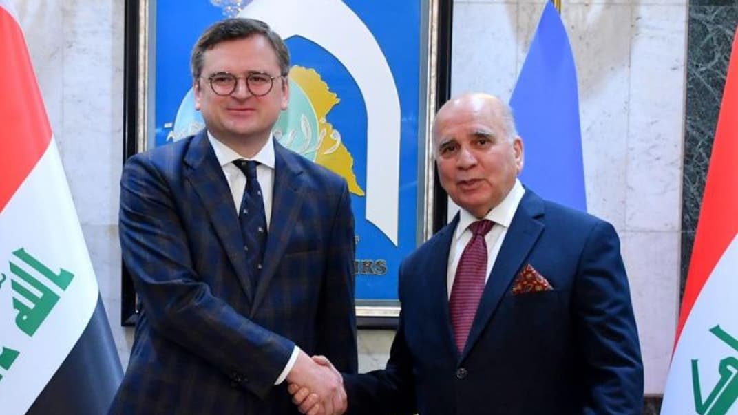 Глава МИД Украины Дмитрий Кулеба и глава МИД Ирака Фуад Хусейн, Багдад, 17 апреля 2023 года