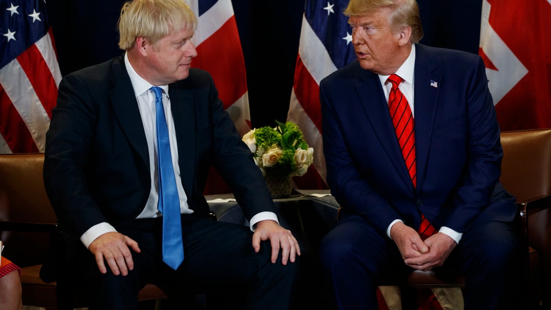 Иллюстративное фото. Борис Джонсон и Дональд Трамп на заседании Генеральной Ассамблеи ООН в Нью-Йорке, сентябрь 2020 года