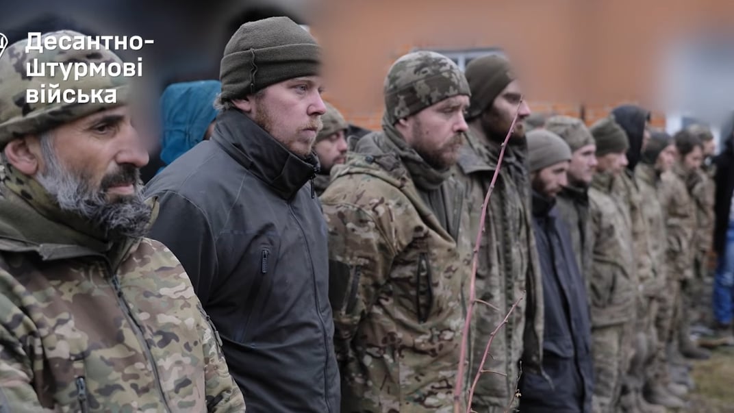 Украинские десантники захватили в Курской области 27 пленных