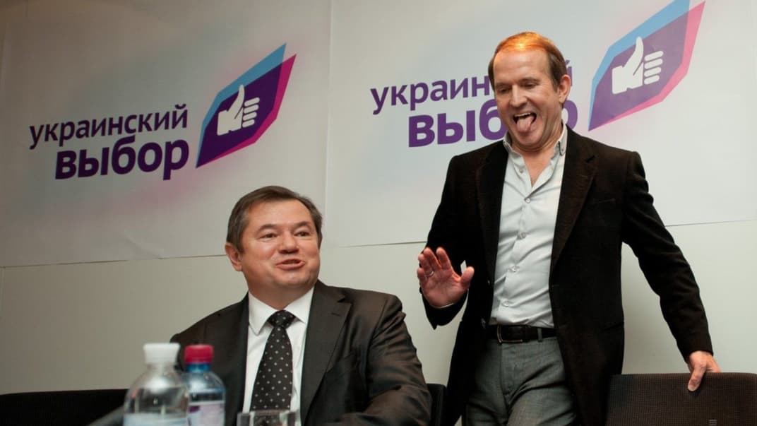 Засновник громадської організації «Український вибір» Віктор Медведчук (праворуч) та радник президента Росії Сергій Глазьєв, Запоріжжя, 23 листопада 2012 року