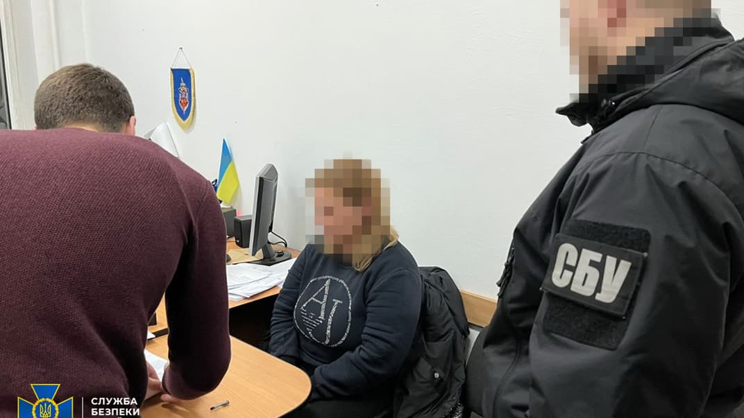 СБУ затримала у Вінниці зрадницю, яка допомагала окупантам на Херсонщині і втекла звідти після приходу ЗСУ
