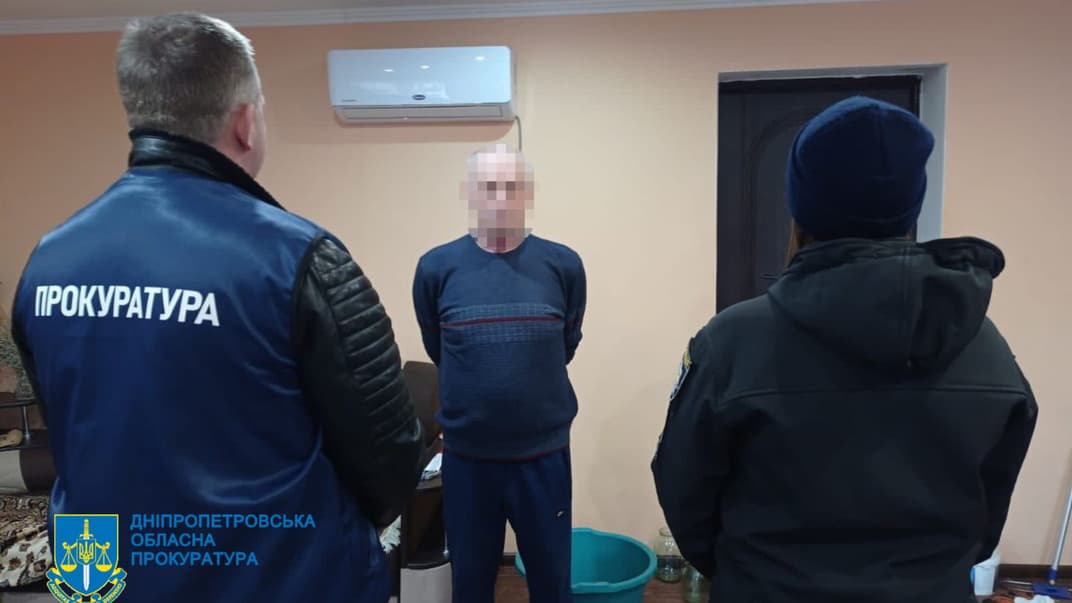 Підозрюваний в ошуку батька загиблого українського військового на суму понад 2,5 мільйона гривень.