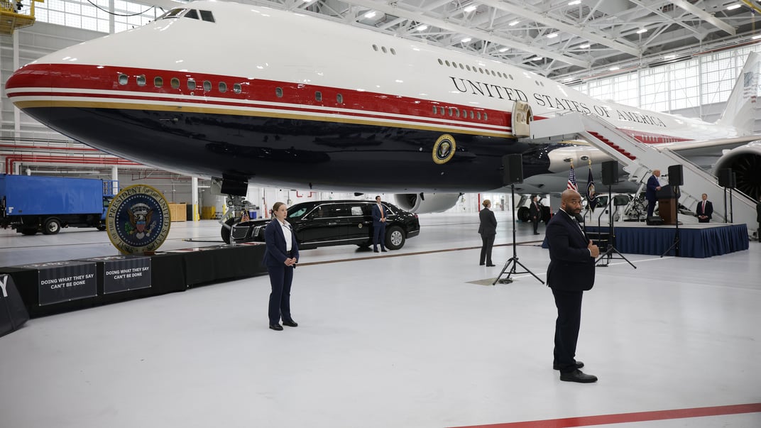 Літак Boeing 747, подарований Катаром