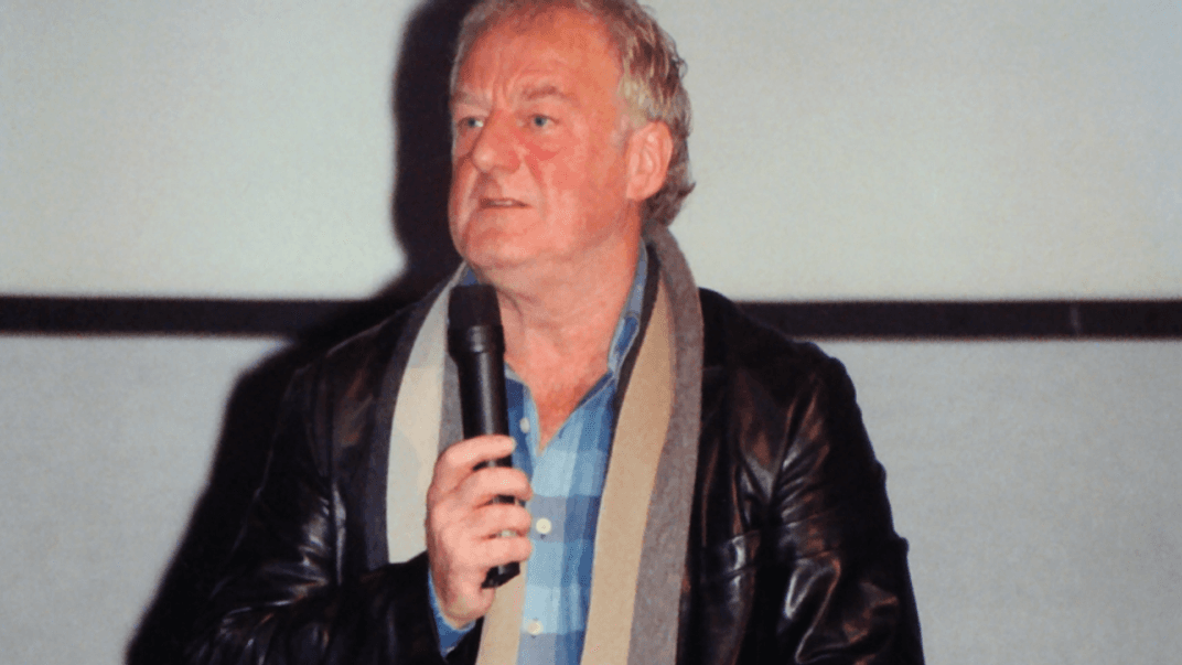 Умер британский актер Бернард Хилл