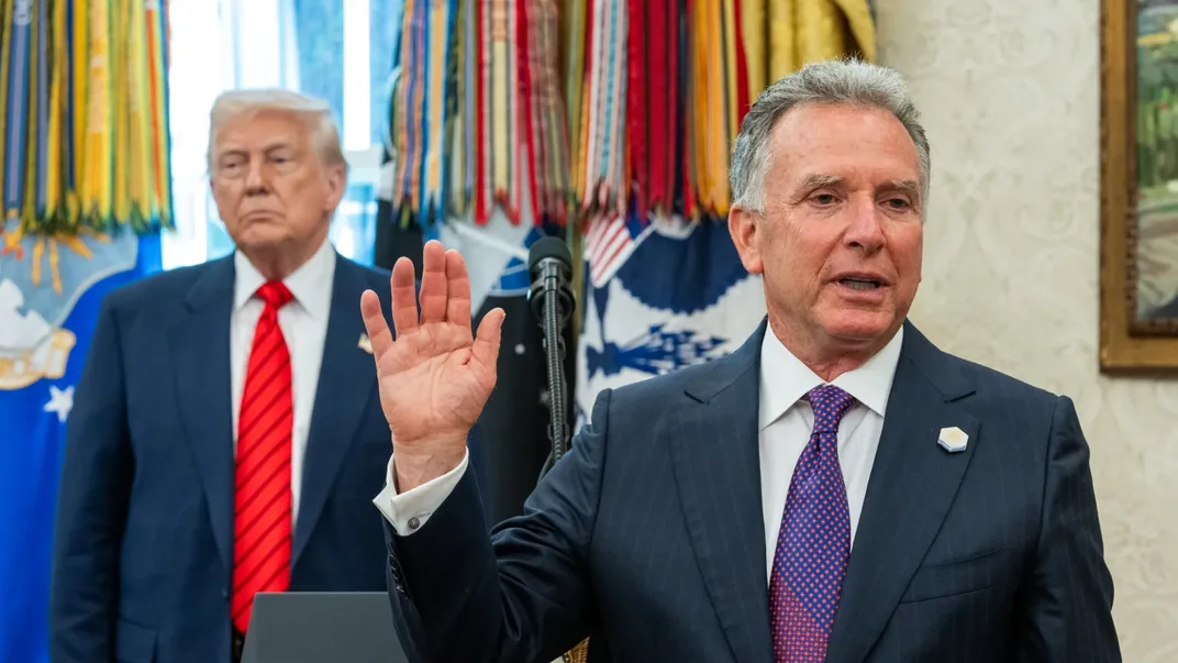 Спецпосланець президента США Дональда Трампа (ліворуч) Стів Віткофф (праворуч)