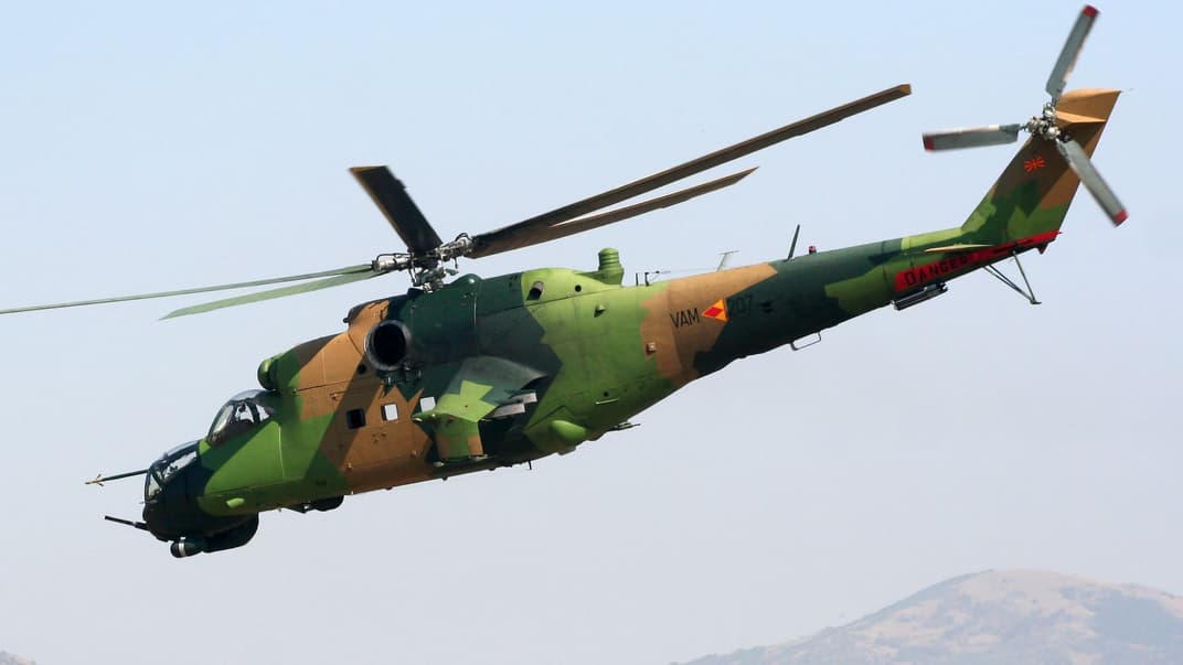Мі-24 армії Північної Македонії на авіашоу у 2011 році
