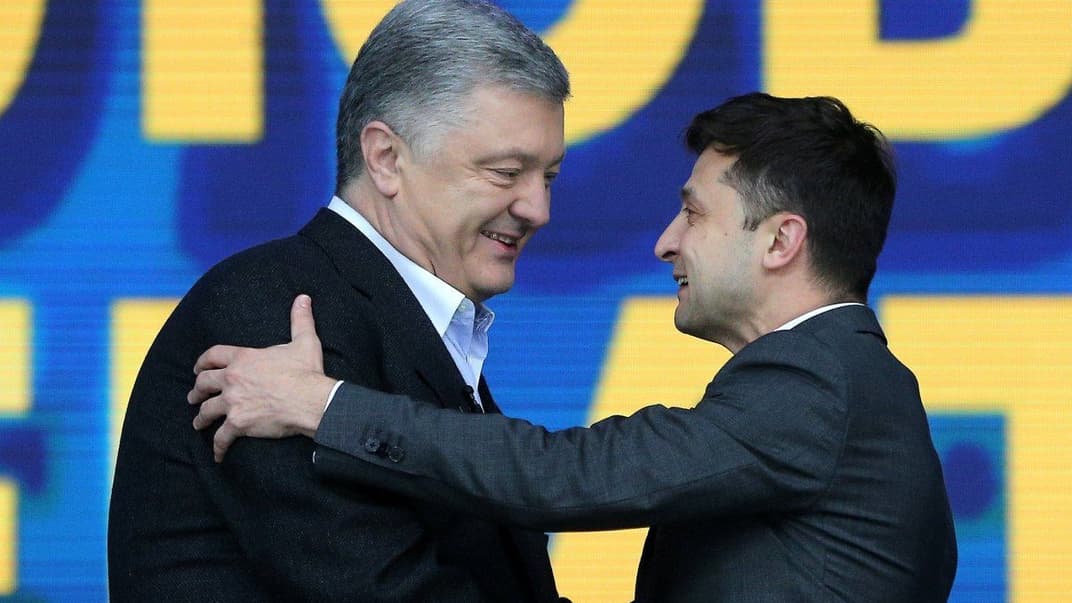 Кандидати в президенти України Петро Порошенко та Володимир Зеленський під час дебатів на НСК «Олімпійський», Київ, 19 квітня 2019 року