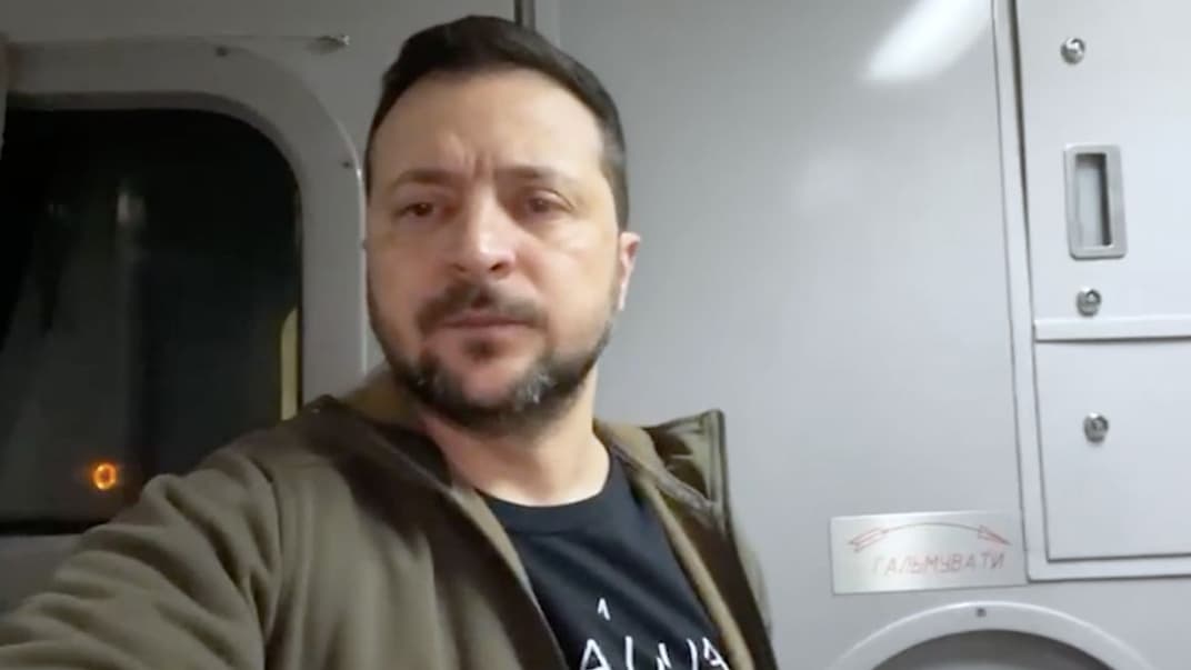 Володимир Зеленський під час вечірнього відеозвернення 19 квітня 2023 року