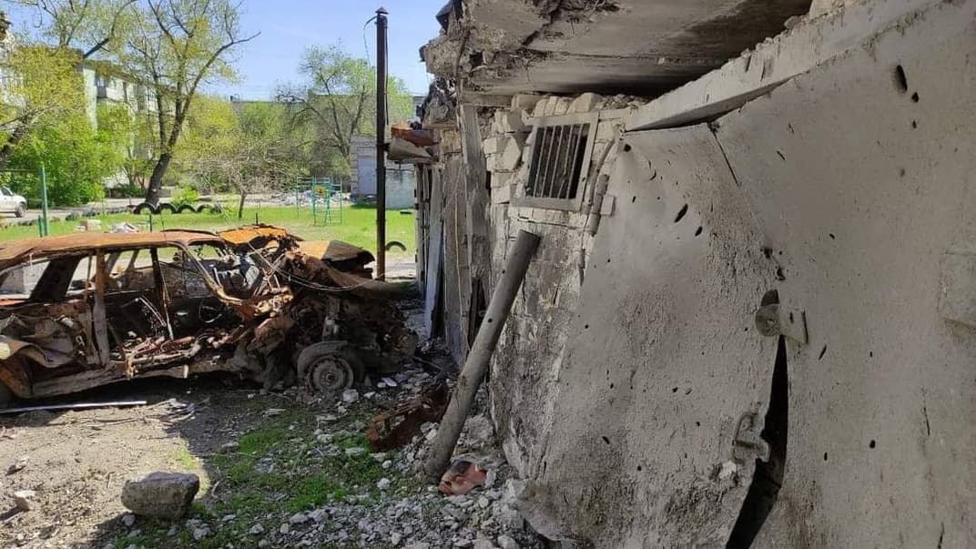 Пошкоджений будинок на Луганщині