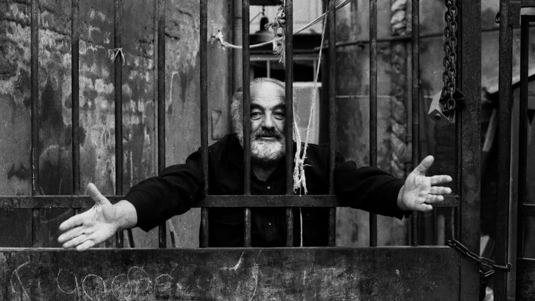 Сергій Параджанов. Постановочна фотографія «За ґратами», 1984 рік