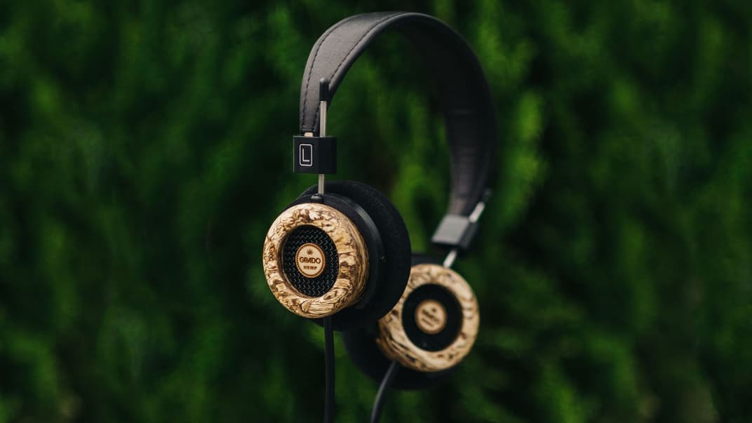 Натурпродукт! В США продают наушники с накладками из конопли