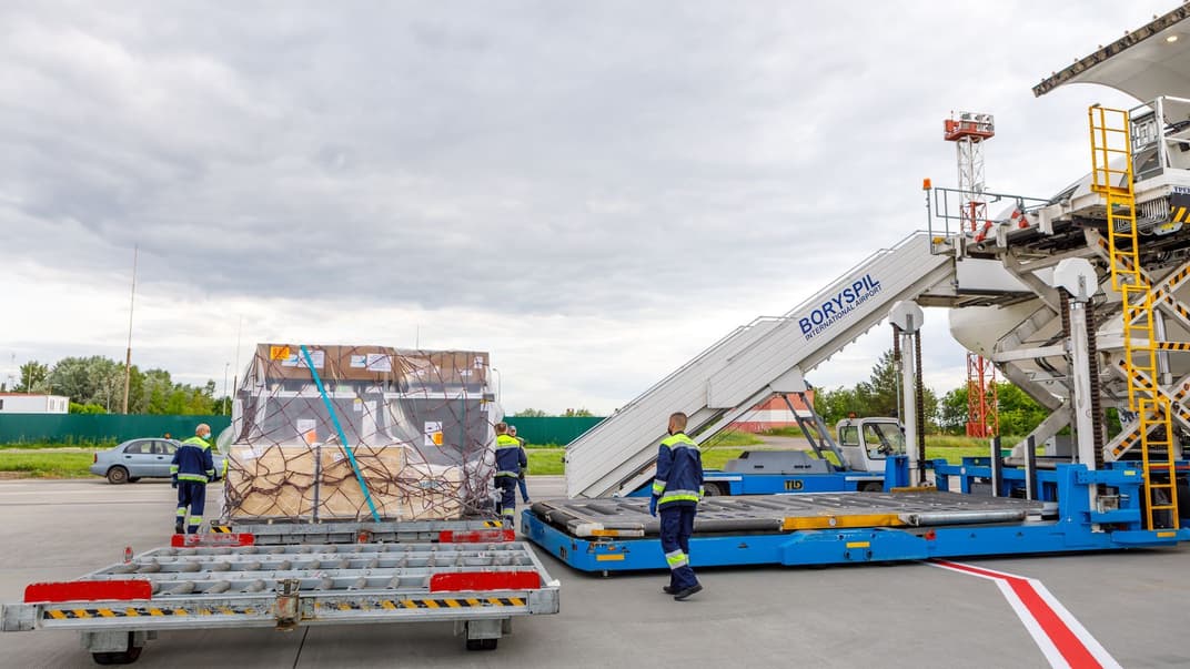 Прибытие вакцин AstraZeneca в Украину