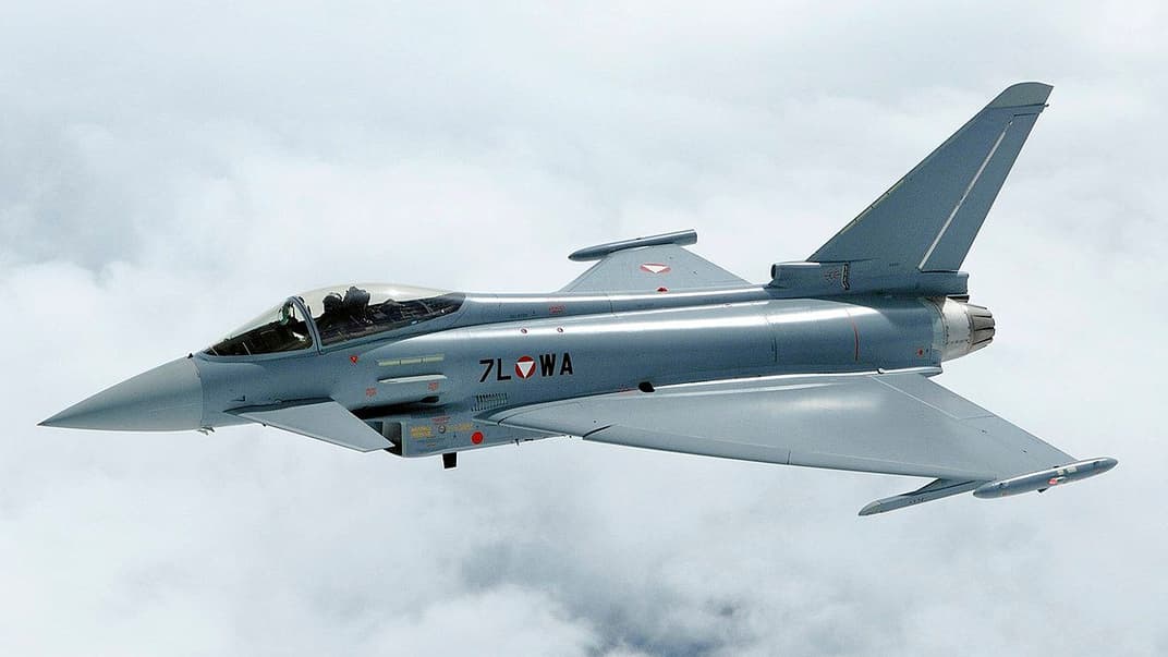 Истребитель Eurofighter Typhoon