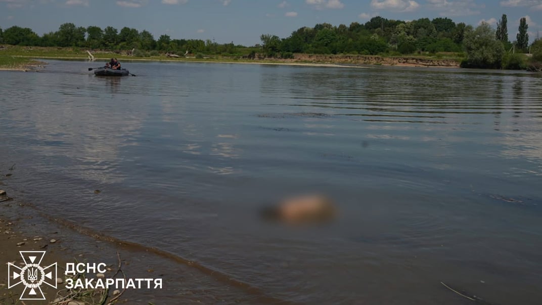 На Закарпатті знайшли тіло 10-річного хлопчика, якого понад дві доби тому віднесло сильною течією річки Тиса