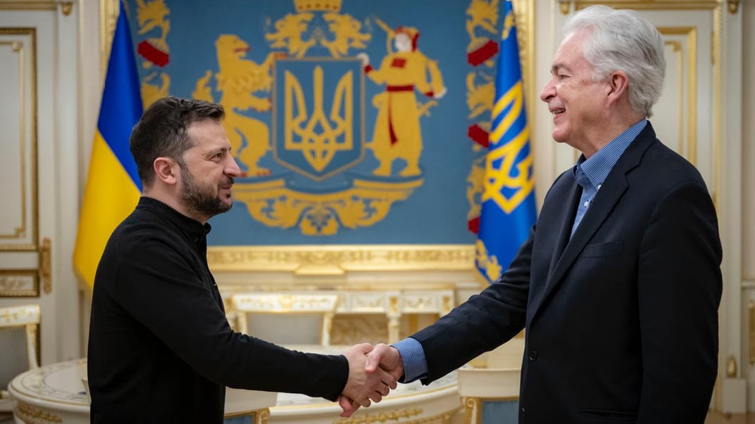 Президент України Володимир Зеленський та директор ЦРУ Білл Бернс Президент України Володимир Зеленський та директор ЦРУ Білл Бернс