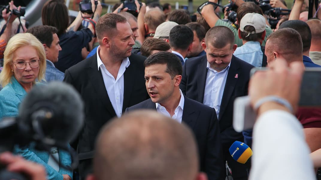 Володимир Зеленський відповідає на запитання після звільнення українських політв'язнів, 7 вересня 2019 року