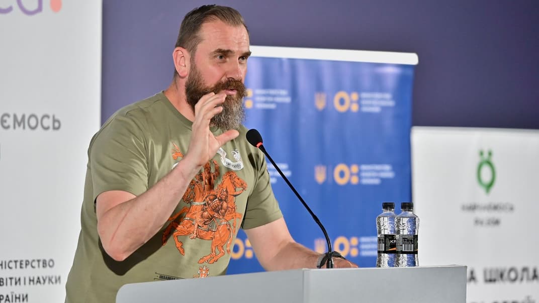 Министр образования и науки Оксен Лисовой