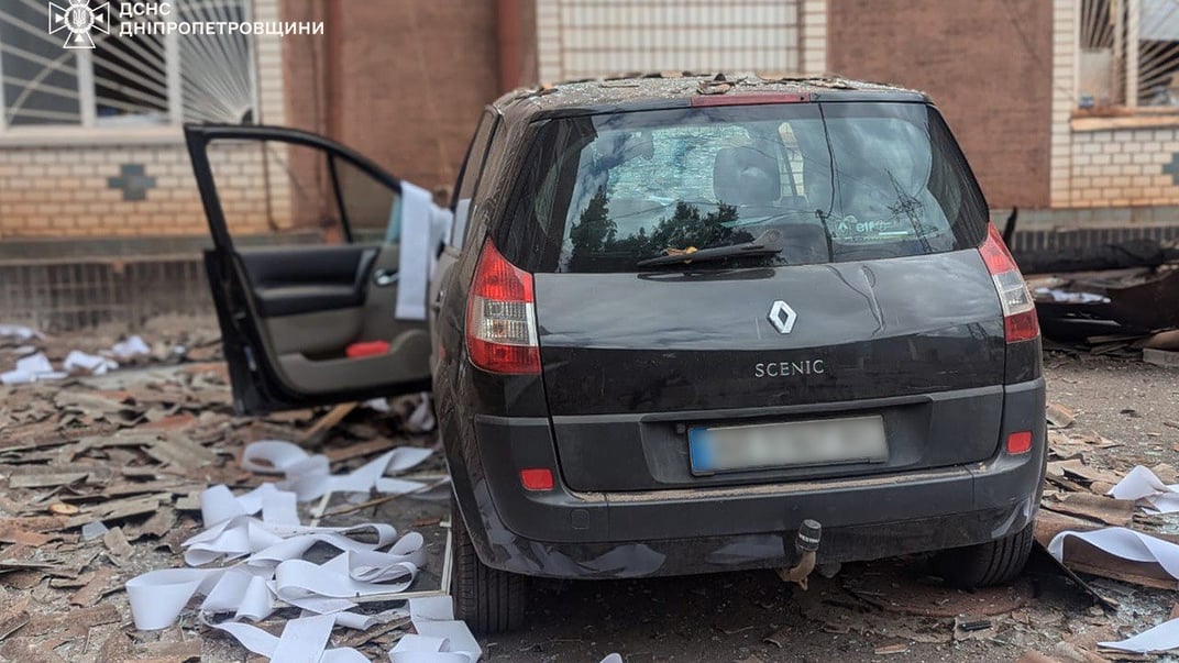 Наслідки російського обстрілу у Кривому Розі, 30 червня 2025 року