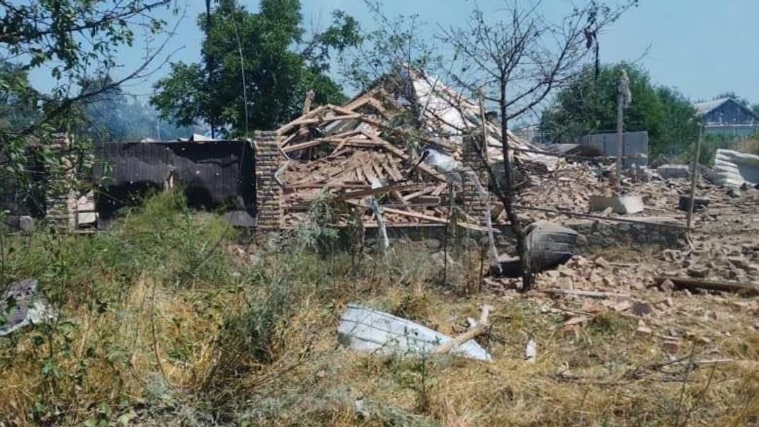 Последствия российских обстрелов Орехова 13 июля 2023 года