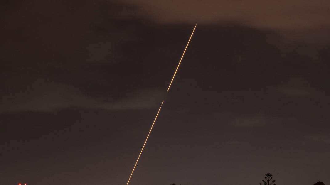 Израильская противовоздушная оборона отражает ракетную атаку Ирана, 1 октября 2024 года