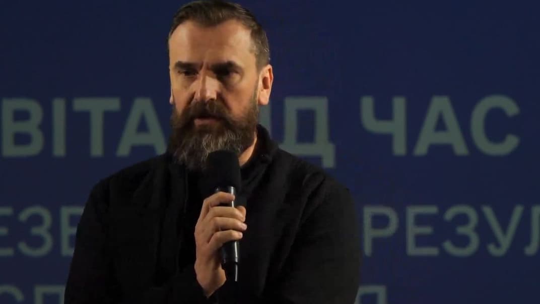 Министр образования и науки Оксен Лисовой