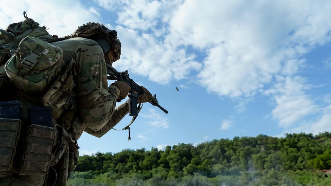 Боєць бригади «Азов» Ілюстративне фото. Боєць бригади «Азов»