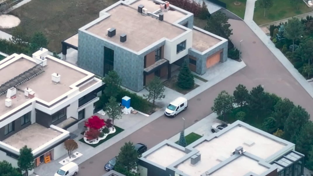 Дружина Сергія Тупальського гпридбала маєток у Riviera Zoloche DeLuxe під Києвом